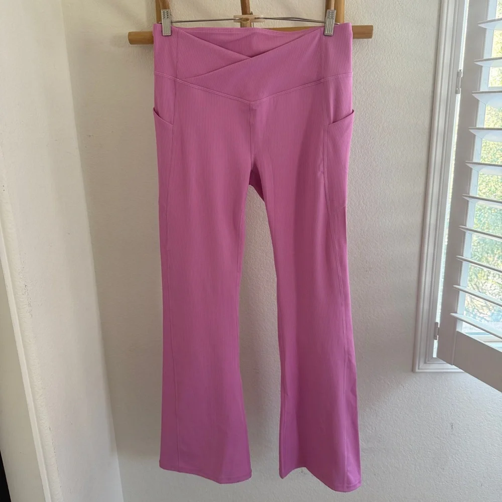 NWT FABLETICS Oasis Rib high waist Crossover Kick Flare pink size XL sporty - Picture 3 of 7